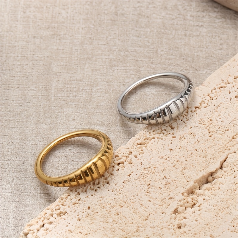 Unisex Vintage Stainless Steel Knot Horn Ring
